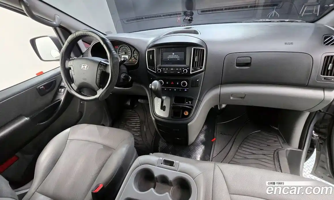 Hyundai Starex 2017 2.5 гидро в Москве, фото 10