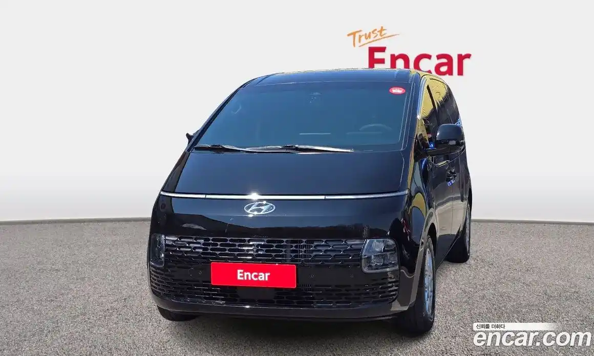 Hyundai Staria 2023 2.2 гидро в Москве № 1317916, фото 3