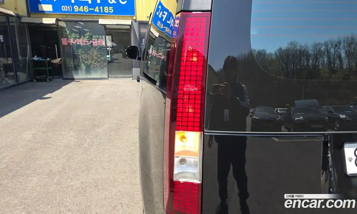 Hyundai Staria 2023 2.2 гидро в Москве № 1317916, фото 9
