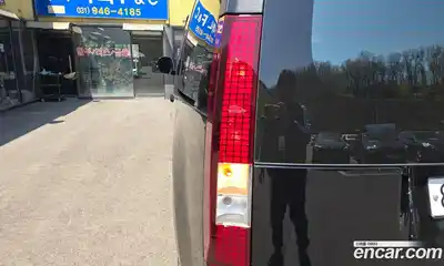 Hyundai Staria 2023 2.2 гидро в Москве № 1317916, миниатюра 9