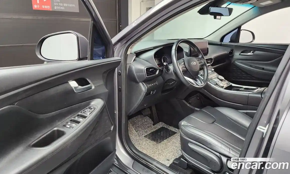 Hyundai Santa Fe 2023 2.2 гидро в Москве № 1318062, фото 13