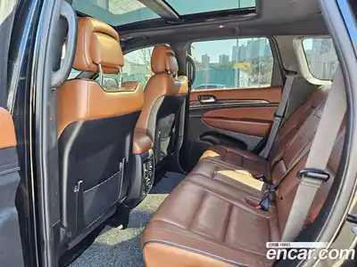 Jeep Cherokee 2021 3.6 гидро в Москве № 1323690, миниатюра 10