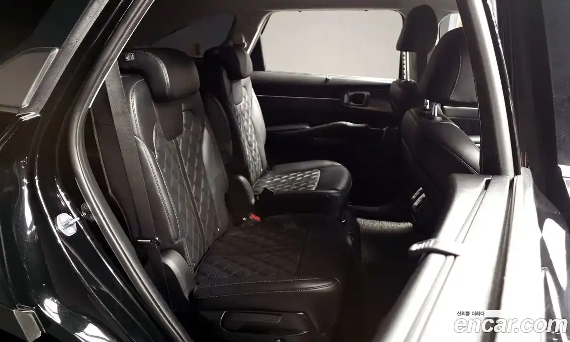 Kia Sorento 2022 2.5 гидро в Москве № 1399428, фото 17