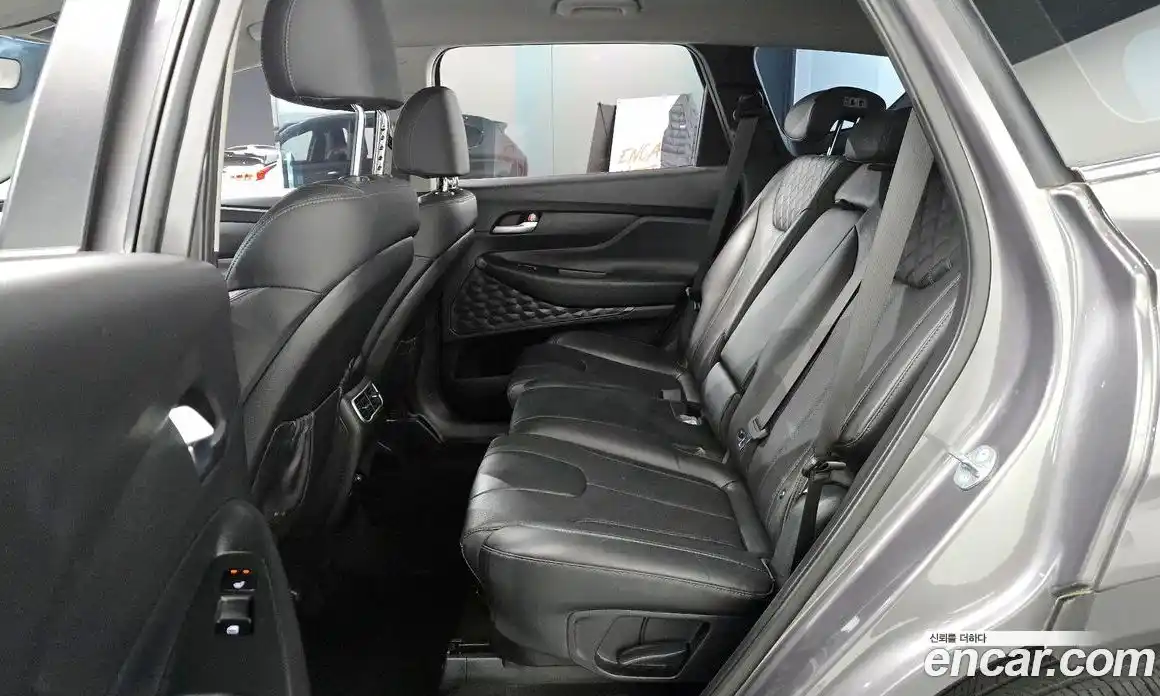 Hyundai Santa Fe 2023 2.2 гидро в Москве № 1417382, фото 18