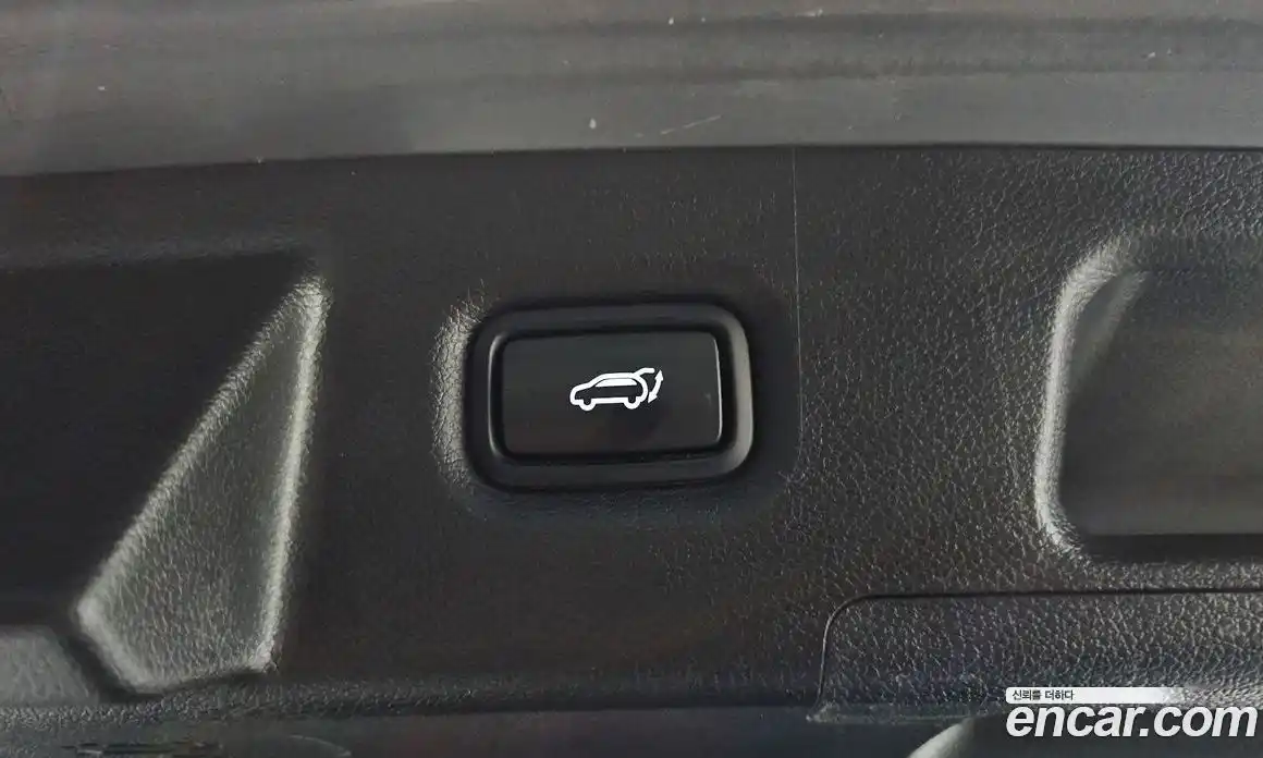 Hyundai Santa Fe 2023 2.2 гидро в Москве № 1417382, фото 26