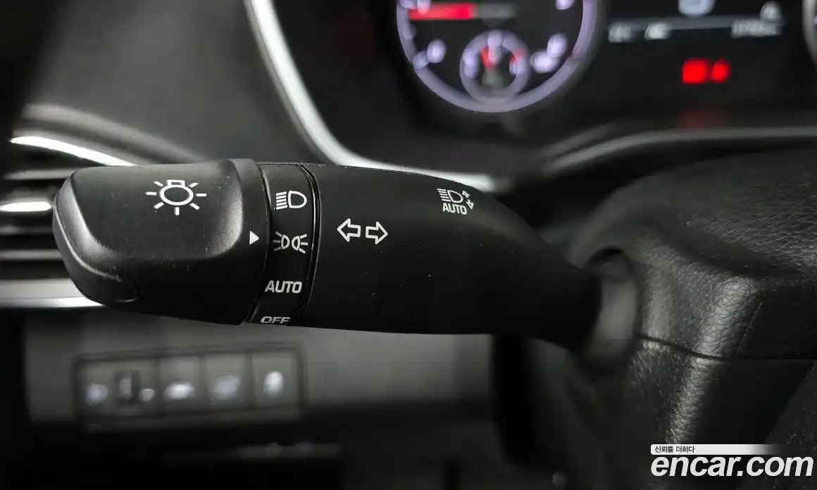 Hyundai Santa Fe 2023 2.2 гидро в Москве № 1417382, фото 28