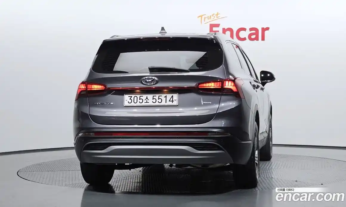 Hyundai Santa Fe 2023 2.2 гидро в Москве № 1417382, фото 4