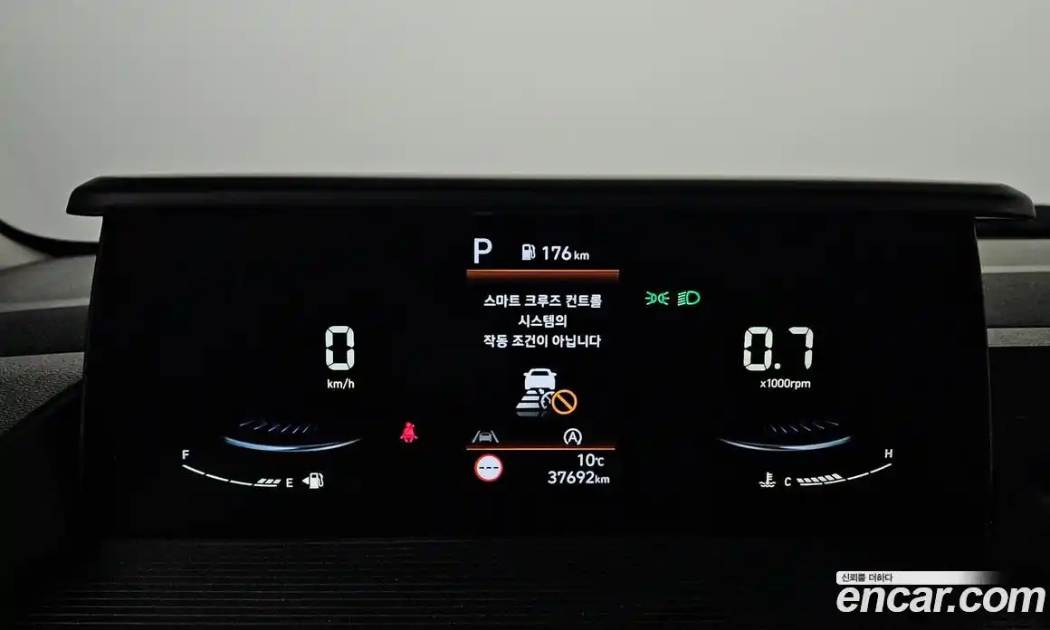 Hyundai Staria 2022 2.2 гидро в Москве № 1417536, фото 11