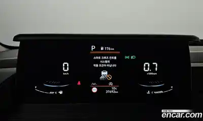 Hyundai Staria 2022 2.2 гидро в Москве № 1417536, миниатюра 11