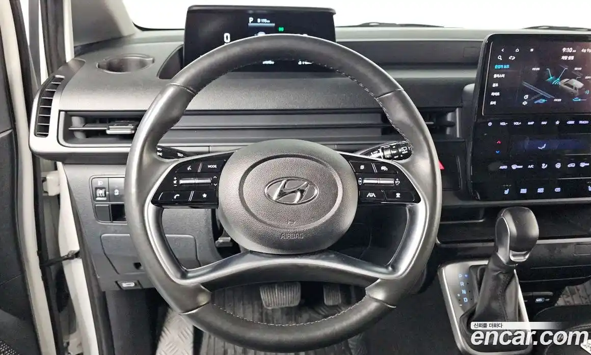 Hyundai Staria 2022 2.2 гидро в Москве № 1417536, фото 19
