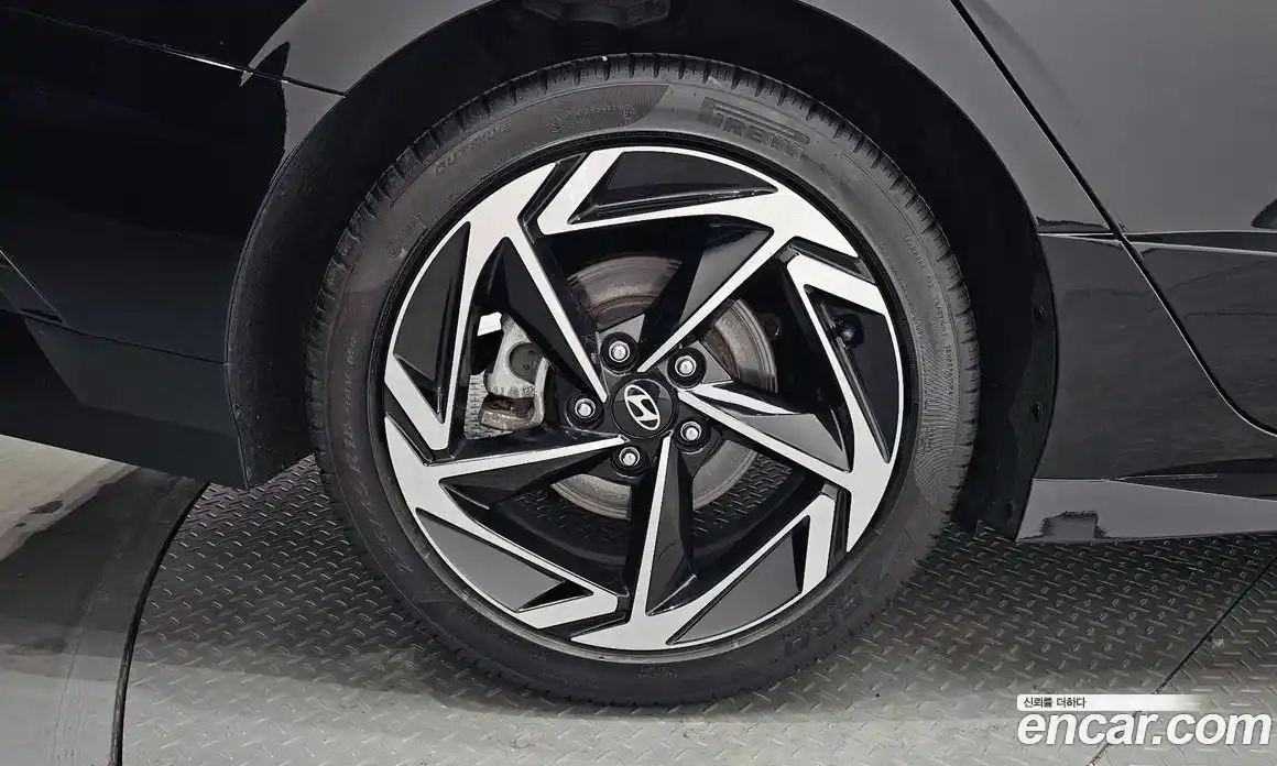 Hyundai Sonata 2023 1.6 гидро в Москве № 1417641, фото 6