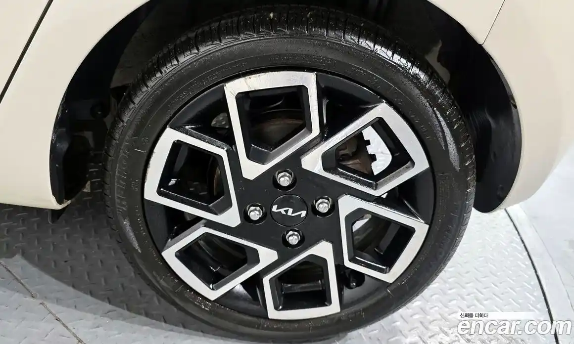 Kia Ray 2023 1.0 гидро в Москве № 1418387, фото 7