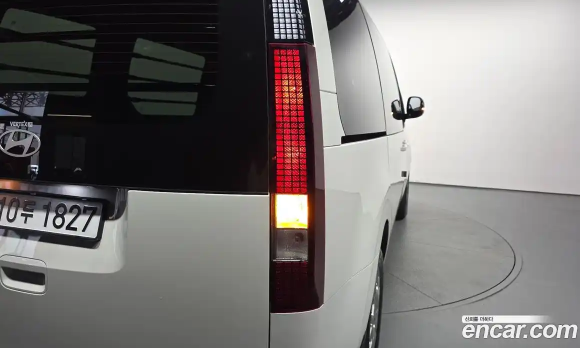 Hyundai Staria 2025 3.5 гидро в Москве № 1536857, фото 9