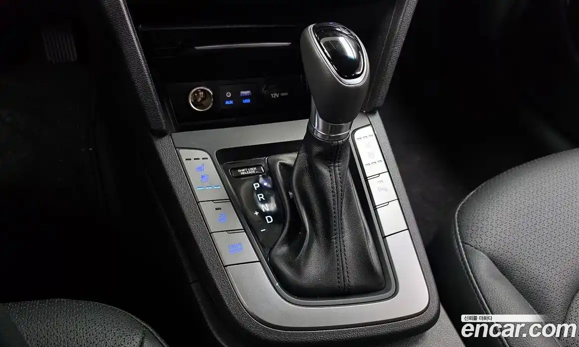 Hyundai Avante 2018 1.6 гидро в Москве № 1536927, фото 12