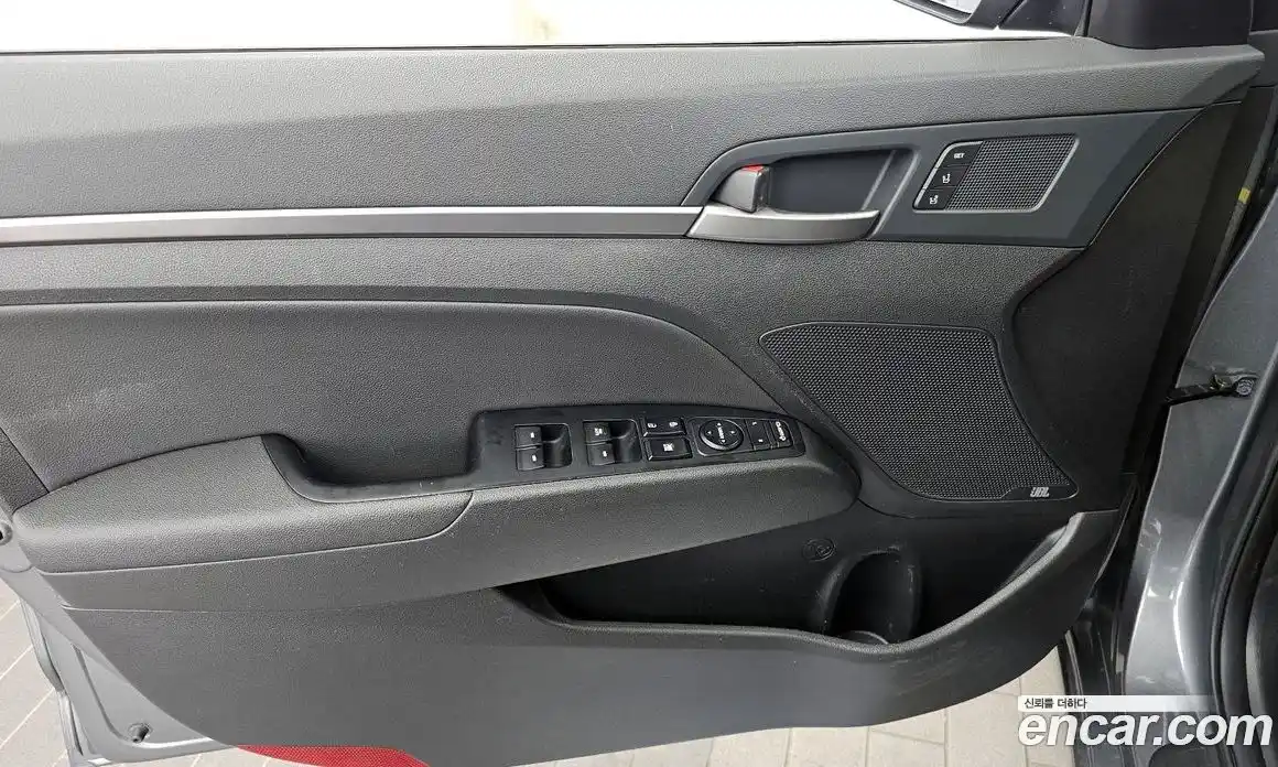 Hyundai Avante 2018 1.6 гидро в Москве № 1536927, фото 14