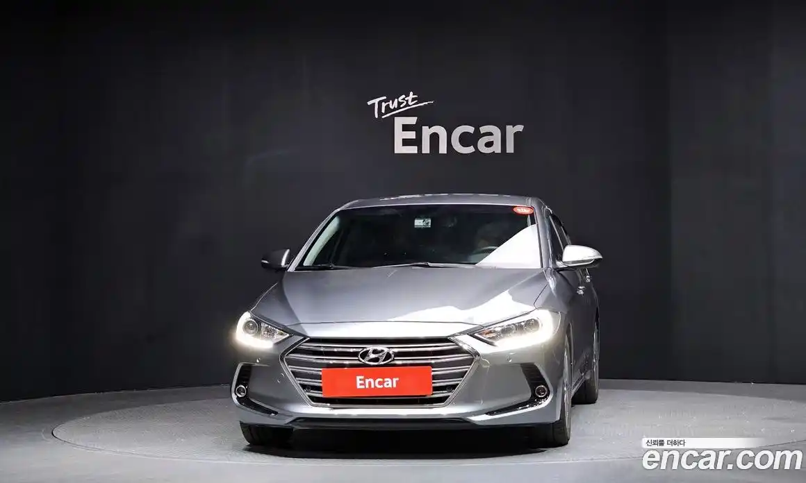 Hyundai Avante 2018 1.6 гидро в Москве № 1536927, фото 3