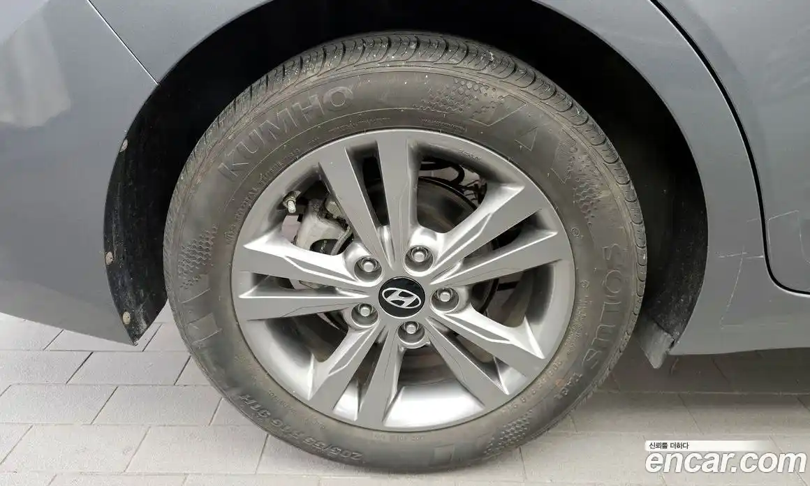 Hyundai Avante 2018 1.6 гидро в Москве № 1536927, фото 5