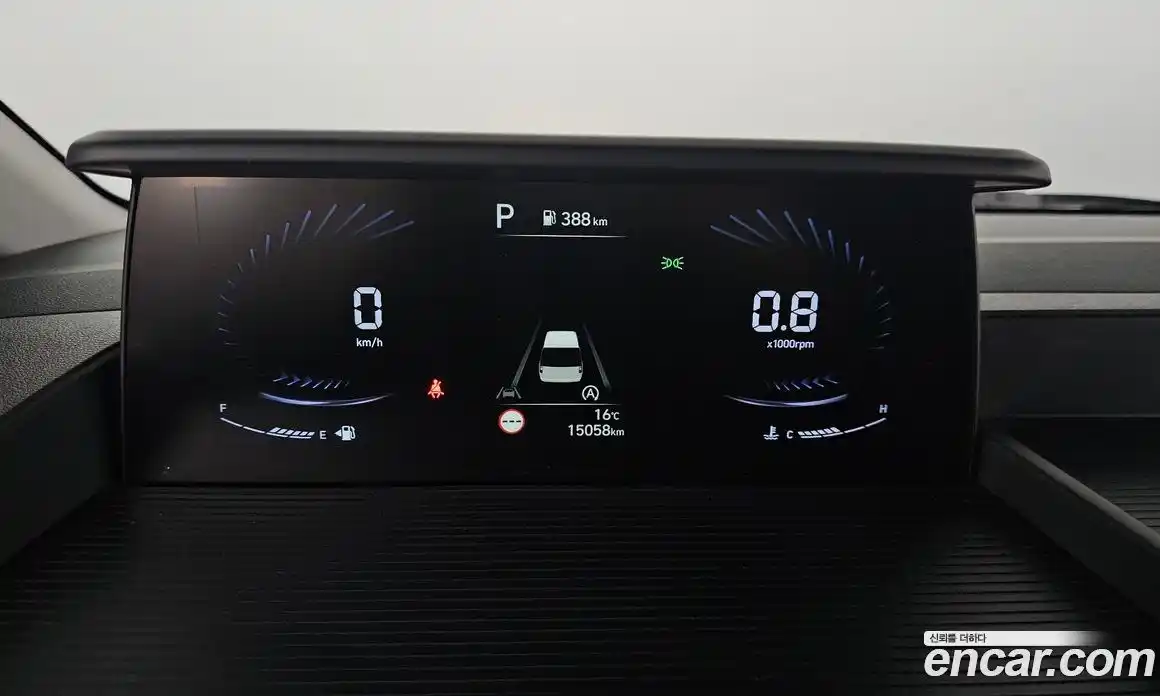 Hyundai Staria 2022 2.2 гидро в Москве № 1536984, фото 11