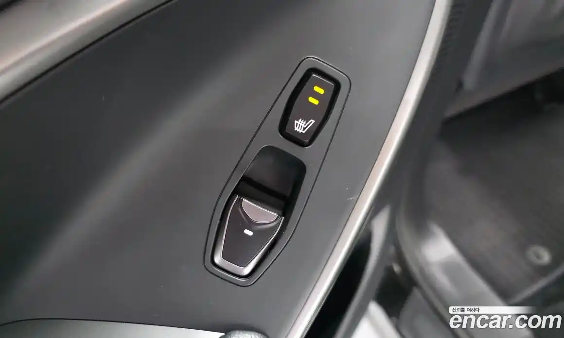 Hyundai Santa Fe 2018 2.0 гидро в Москве № 1537141, фото 25