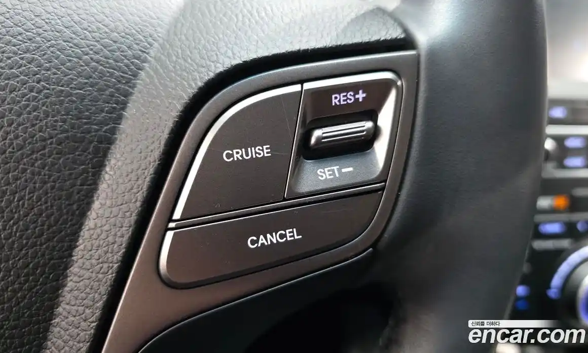 Hyundai Santa Fe 2018 2.0 гидро в Москве № 1537141, фото 29