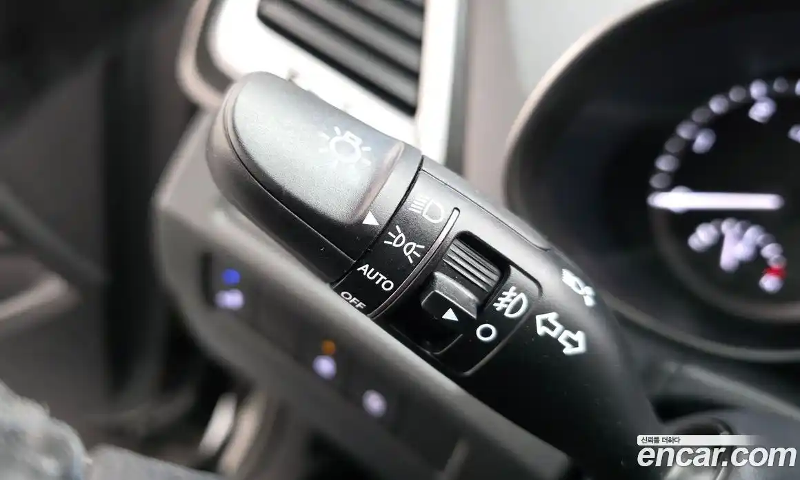Hyundai Santa Fe 2018 2.0 гидро в Москве № 1537141, фото 30