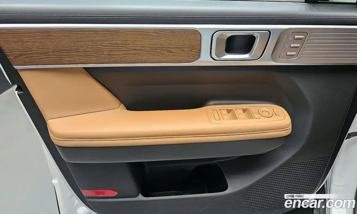 Hyundai Santa Fe 2024 1.6 гидро в Москве № 1537220, фото 14