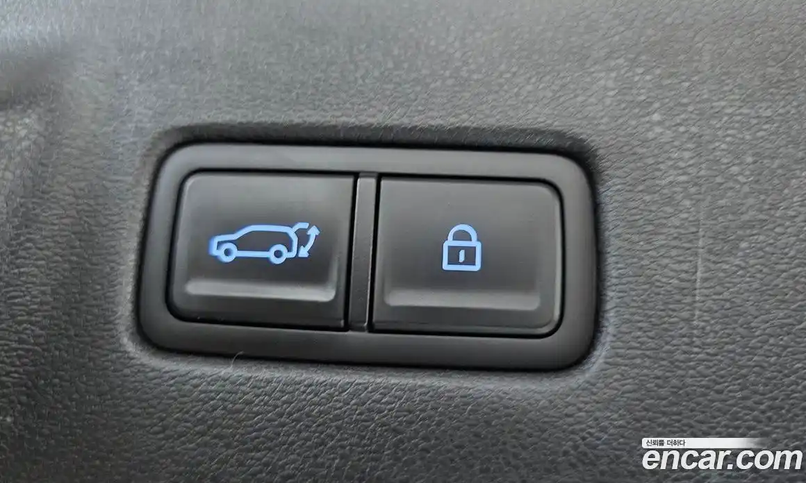 Hyundai Santa Fe 2024 1.6 гидро в Москве № 1537220, фото 26