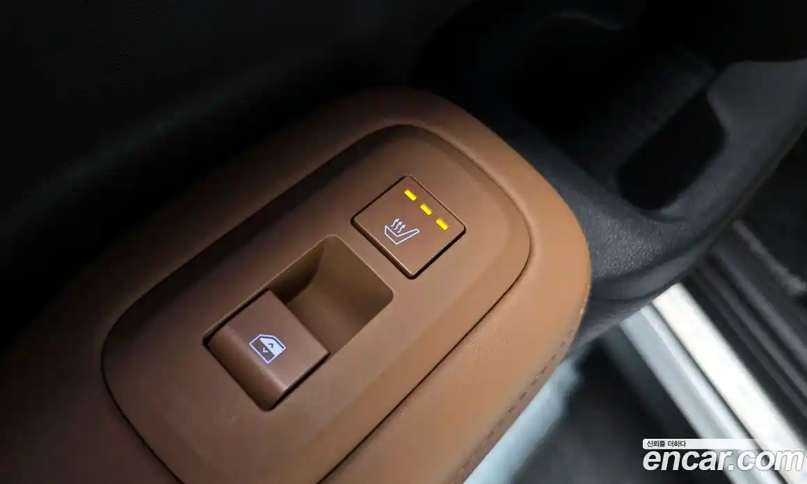 Hyundai Santa Fe 2024 1.6 гидро в Москве № 1537220, фото 30