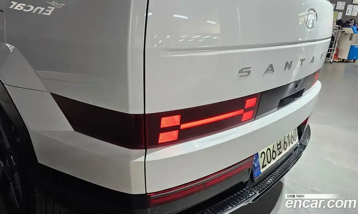 Hyundai Santa Fe 2024 1.6 гидро в Москве № 1537220, фото 9