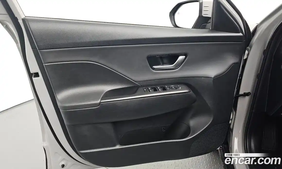 Hyundai Kona 2023 1.6 гидро в Москве № 1537254, фото 14