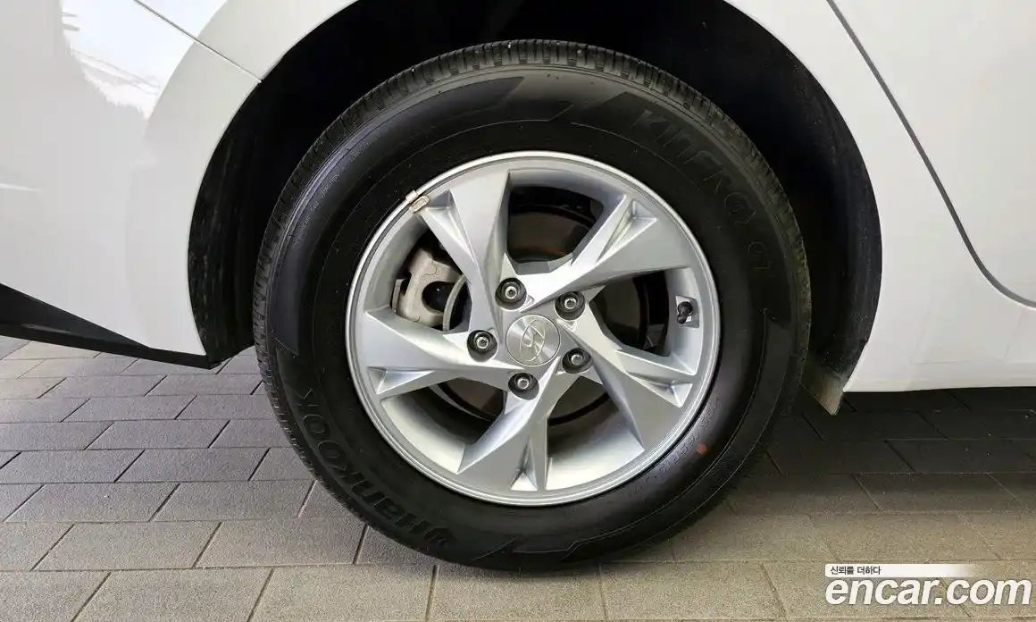 Hyundai Avante 2021 1.6 гидро в Москве № 1537339, фото 5