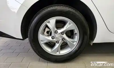 Hyundai Avante 2021 1.6 гидро в Москве № 1537339, миниатюра 5