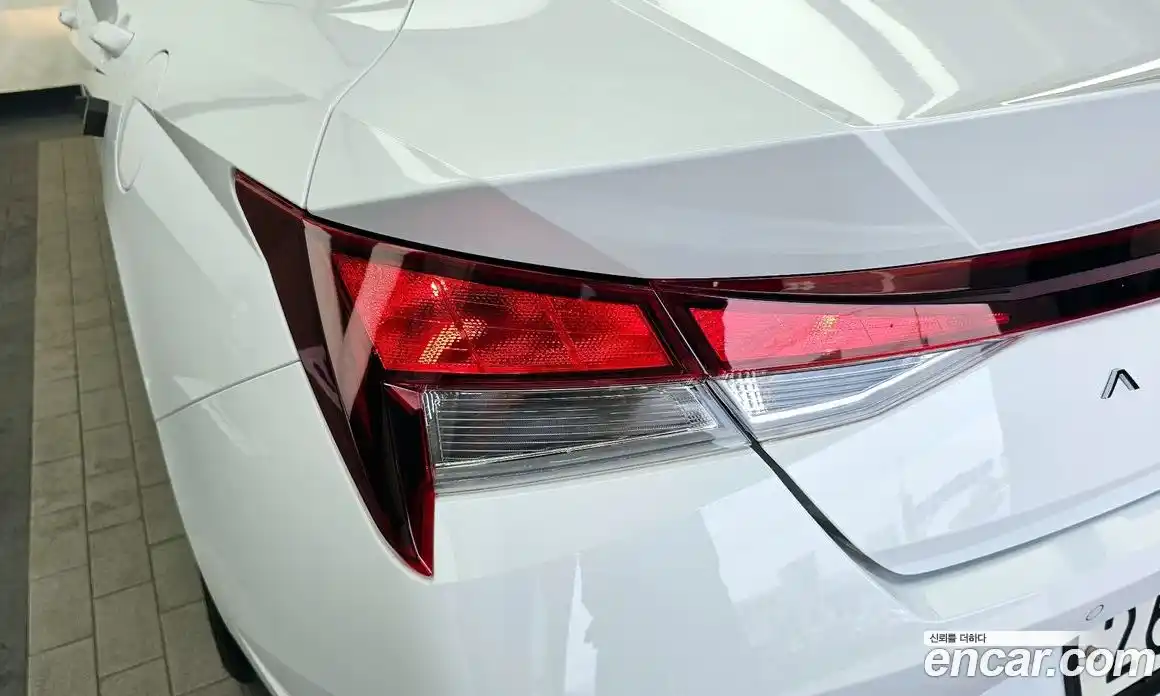 Hyundai Avante 2021 1.6 гидро в Москве № 1537339, фото 9
