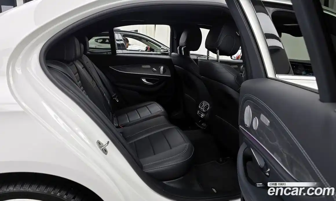 Mercedes-Benz E-Class 2020 2.0 гидро в Москве, фото 12