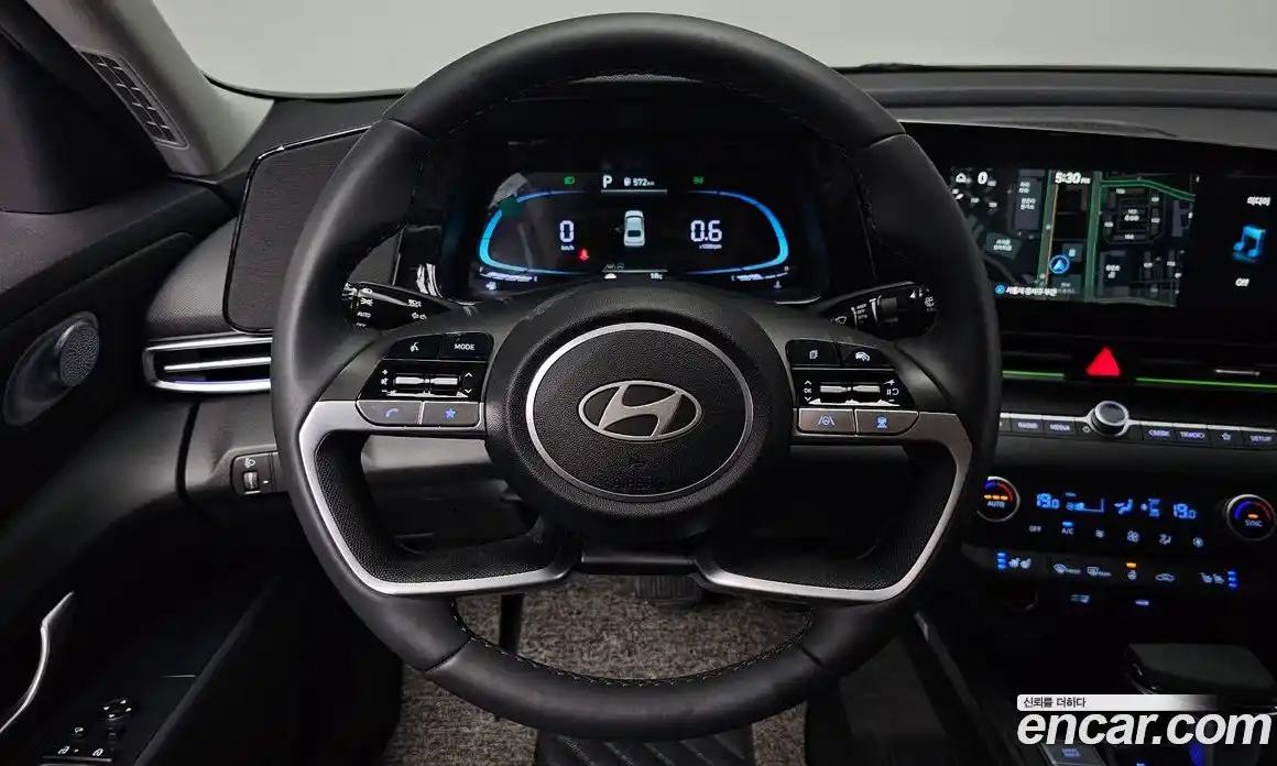 Hyundai Avante 2025 1.6 гидро в Москве № 1610005, фото 17