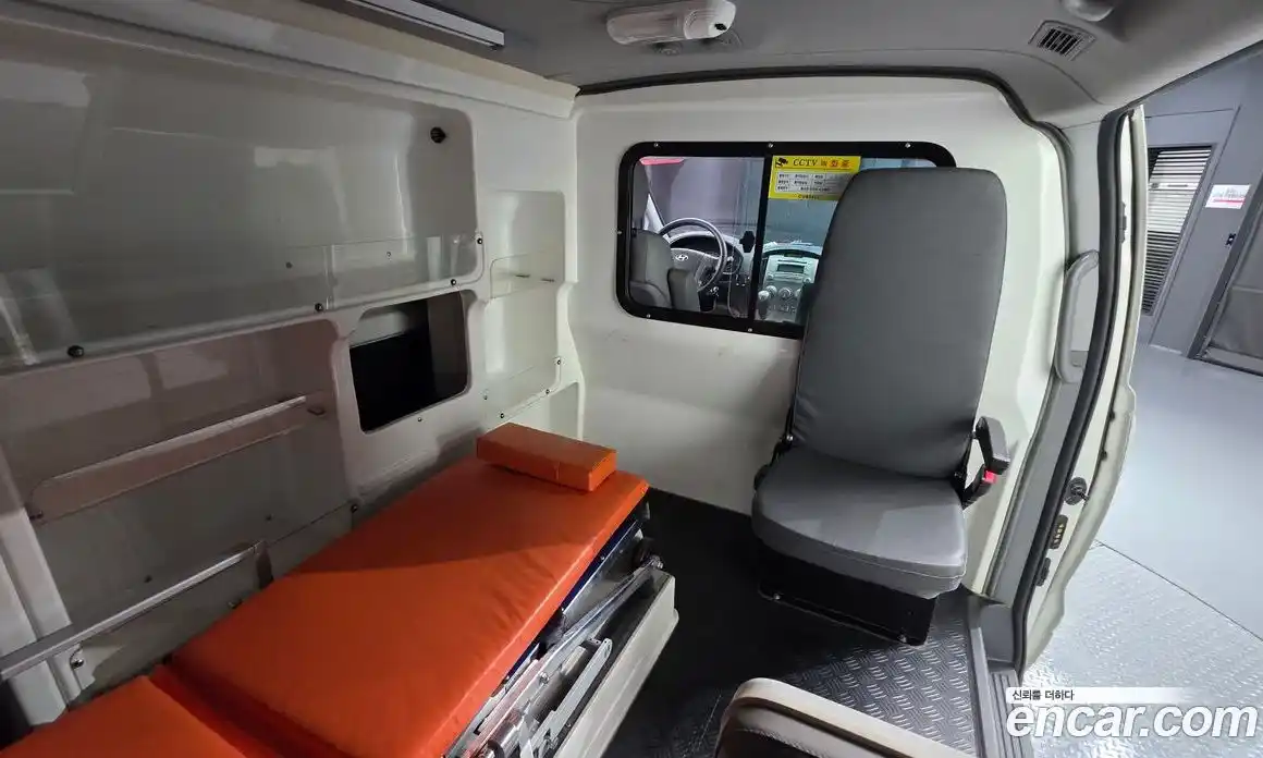 Hyundai Starex 2015 2.5 гидро в Москве № 1610310, фото 20