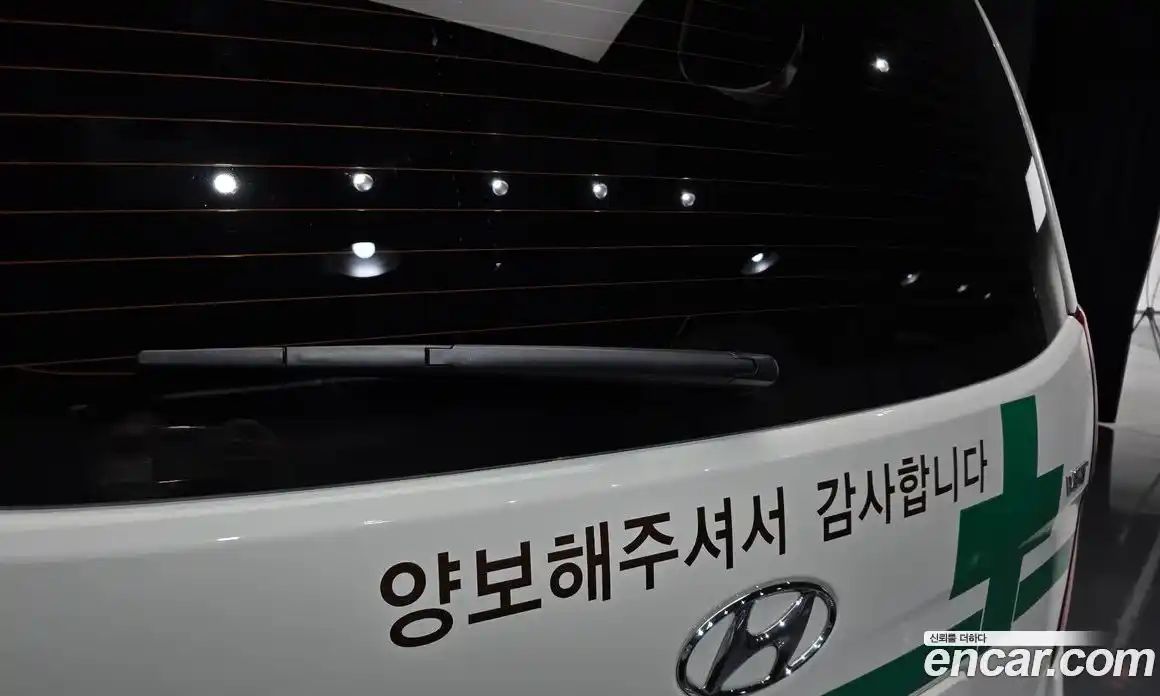Hyundai Starex 2015 2.5 гидро в Москве № 1610310, фото 30