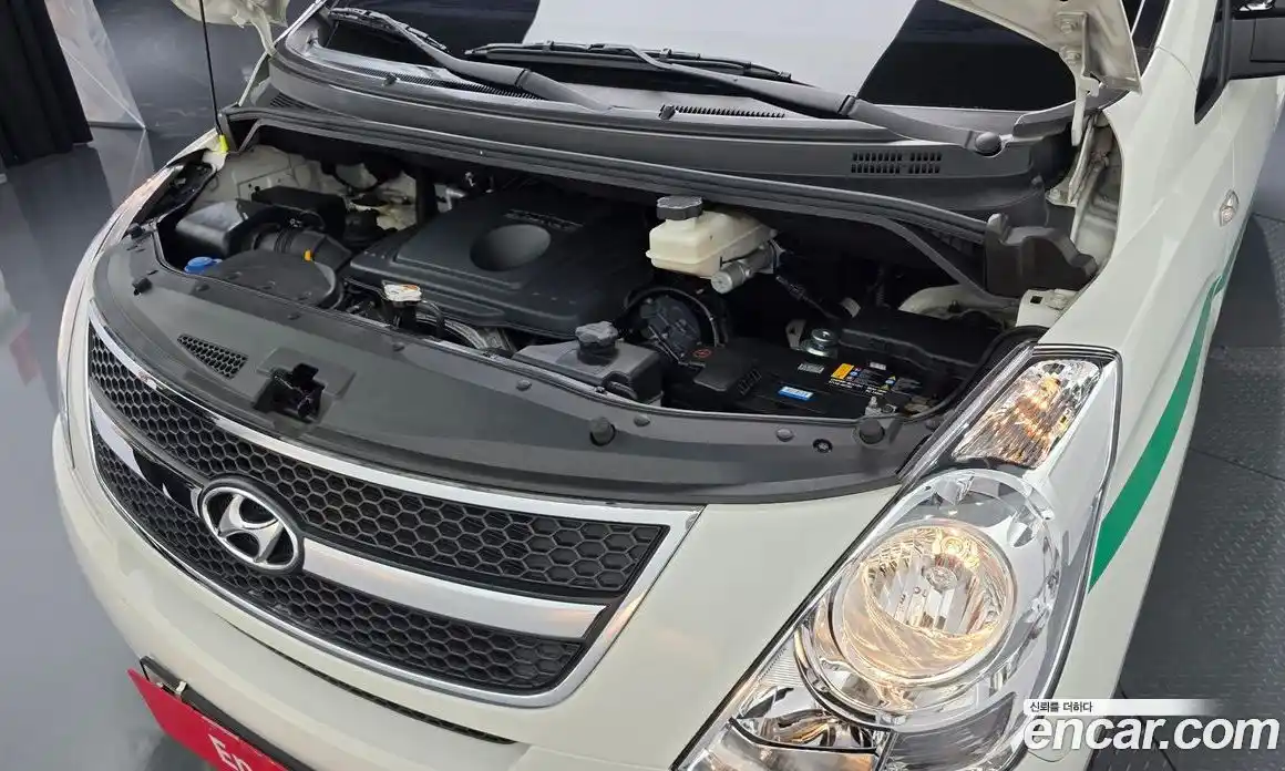 Hyundai Starex 2015 2.5 гидро в Москве № 1610310, фото 5