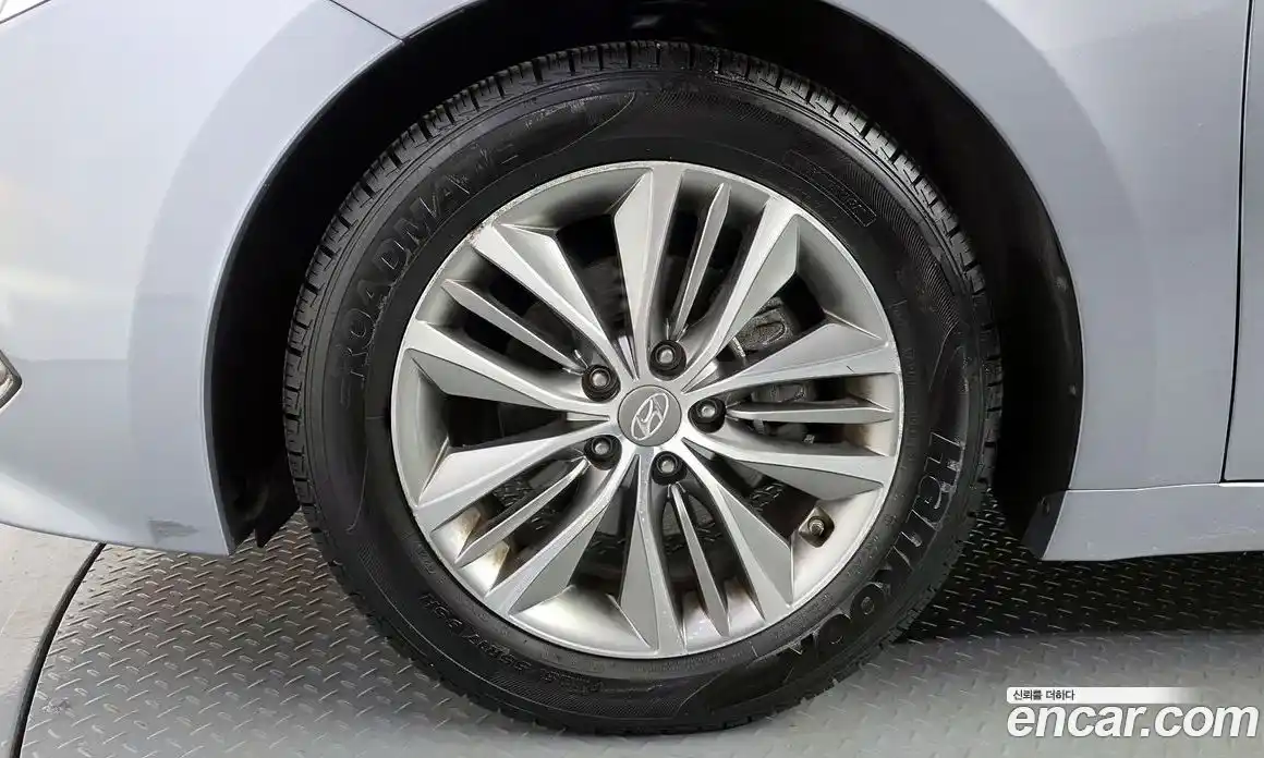 Hyundai Grandeur 2015 2.4 гидро в Москве № 1610738, фото 5