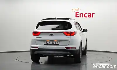 Kia Sportage 2017 1.7 гидро в Москве № 1611351, миниатюра 4