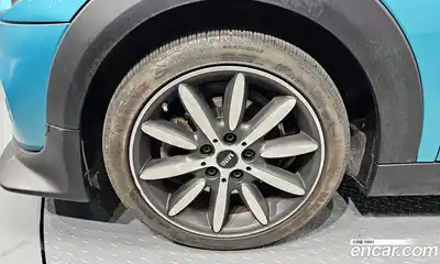 Mini Cooper Convertible 2018 2.0 гидро в Москве № 167155, миниатюра 5