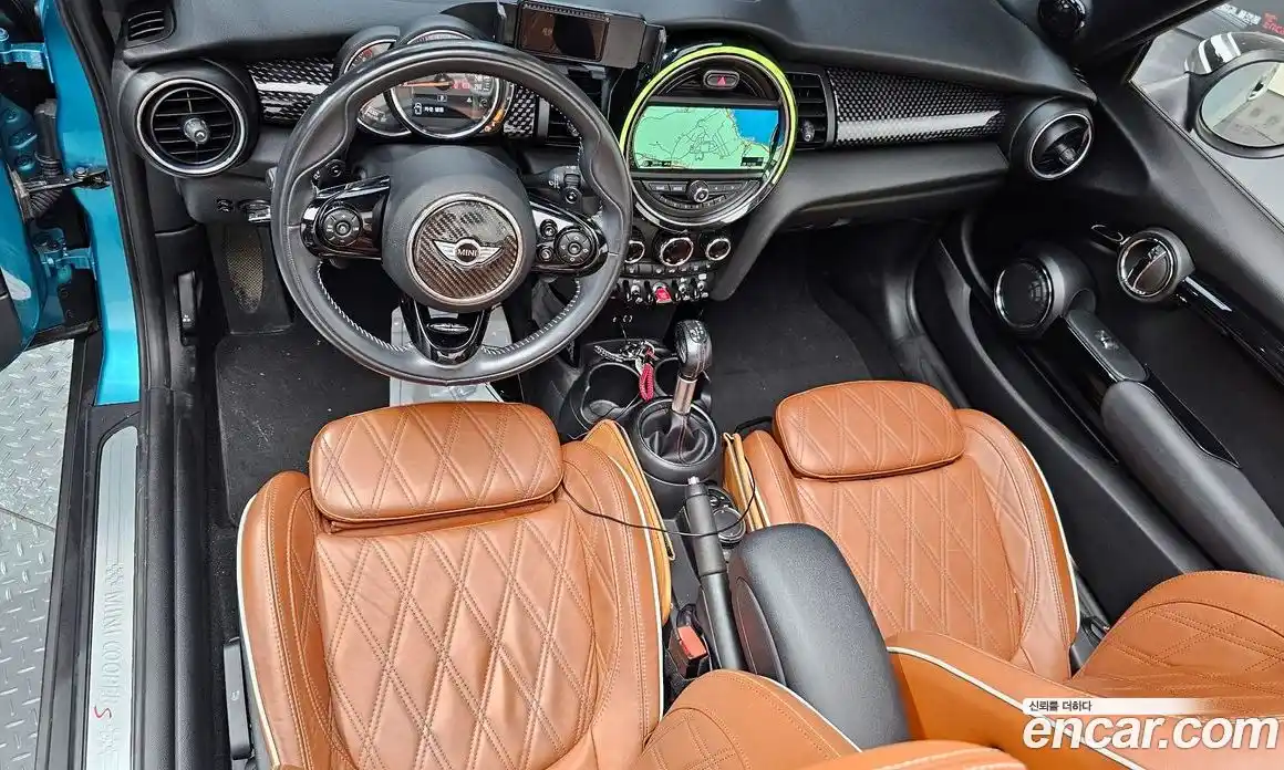 Mini Cooper Convertible 2018 2.0 гидро в Москве № 167155, фото 7
