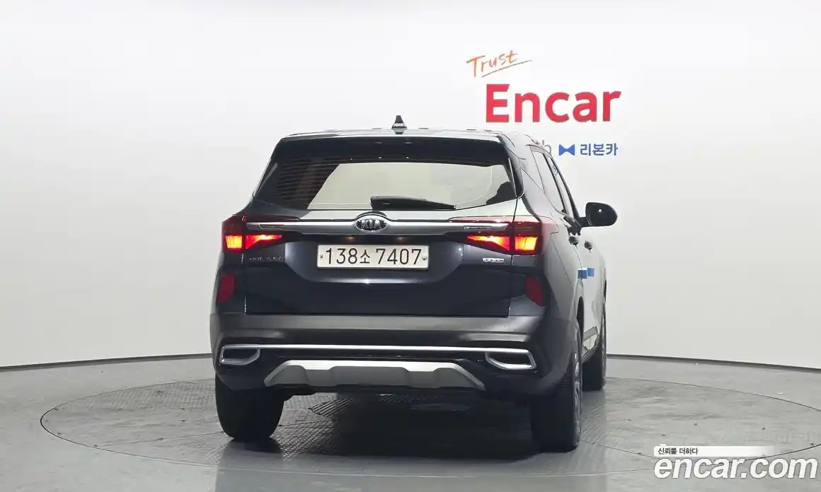 Kia Seltos 2020 1.6 гидро в Москве № 1684664, фото 4