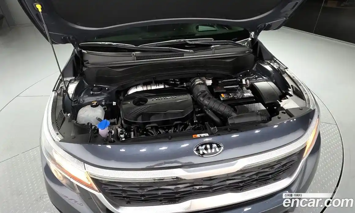 Kia Seltos 2020 1.6 гидро в Москве № 1684664, фото 6