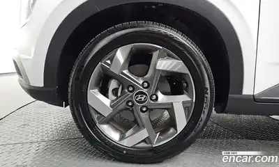 Hyundai Venue 2023 1.6 гидро в Москве № 1757298, миниатюра 4