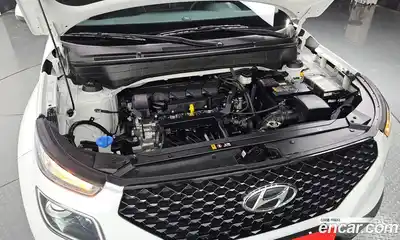 Hyundai Venue 2023 1.6 гидро в Москве № 1757298, миниатюра 5