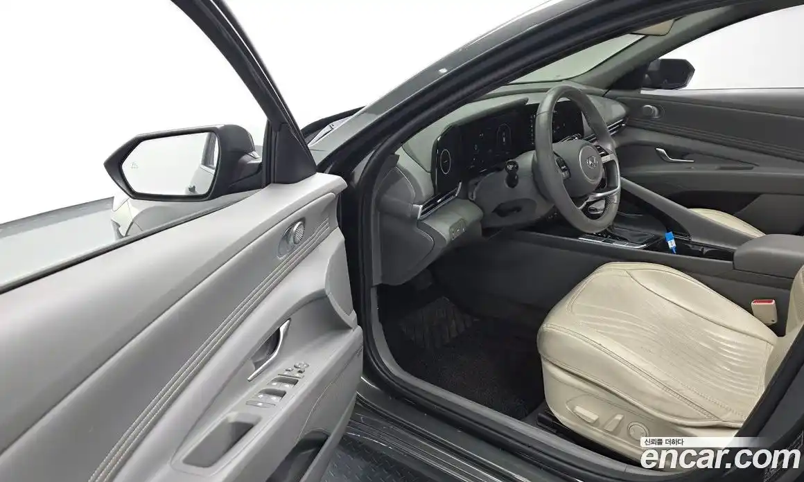 Hyundai Avante 2023 1.6 гидро в Москве № 1757631, фото 13