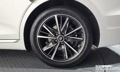 Hyundai Grandeur 2022 2.5 гидро в Москве № 1757803, миниатюра 6