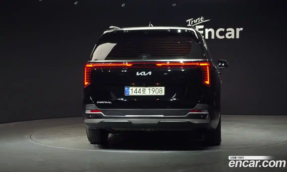 Kia Canival 2025 2.2 гидро в Москве № 1758210, фото 4
