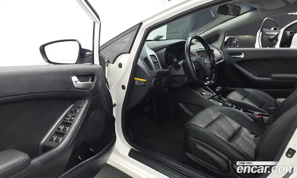 Kia K3 2016 1.6 гидро в Москве № 1758353, фото 17